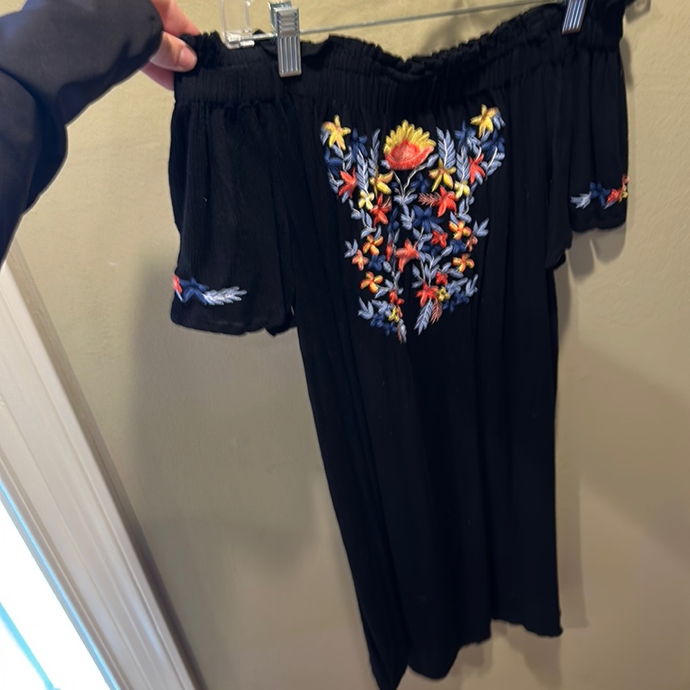 EUC H&M Boho Gauzy Black Off Shoulder Dress Cover-Up Floral Embroidery